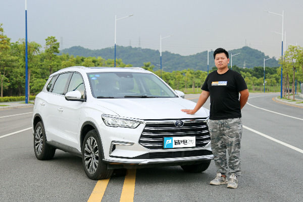 加速快、空間大!富到流油的廣州土著為何鐘情這款插混SUV?